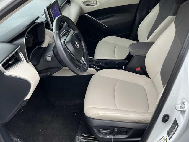 2023 Toyota Corolla Cross XLE
