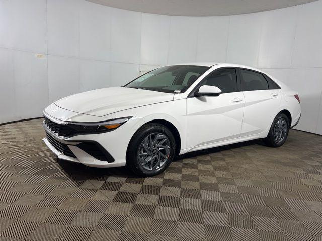 2026 Hyundai Elantra Hybrid Blue for sale in COLUMBUS, IN