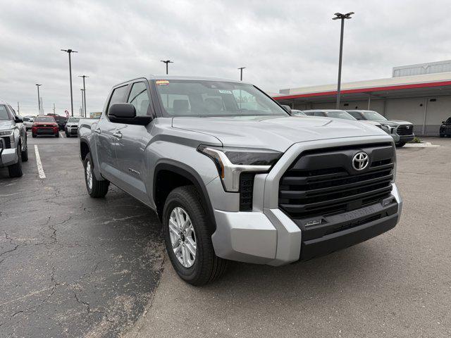 2026 Toyota Tundra SR5 CrewMax 5.5' Bed