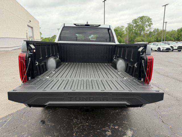 2026 Toyota Tundra SR5 CrewMax 5.5' Bed