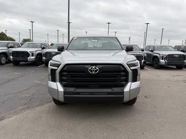 2026 Toyota Tundra SR5 CrewMax 5.5' Bed