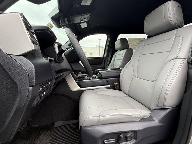 2026 Toyota Tundra SR5 CrewMax 5.5' Bed