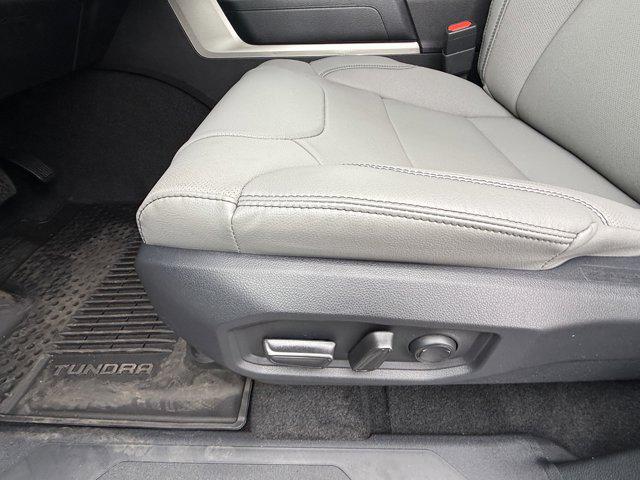 2026 Toyota Tundra SR5 CrewMax 5.5' Bed