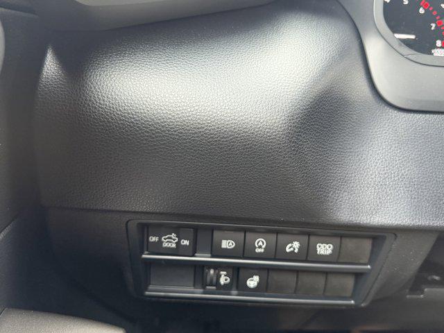 2026 Toyota Tundra SR5 CrewMax 5.5' Bed