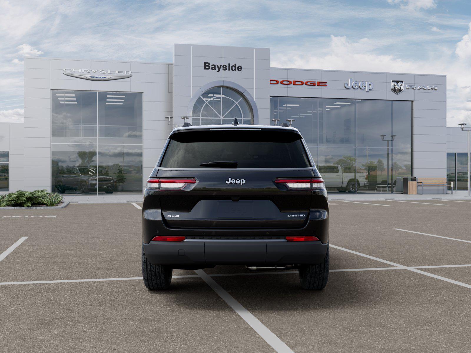 View vehicle photo 7