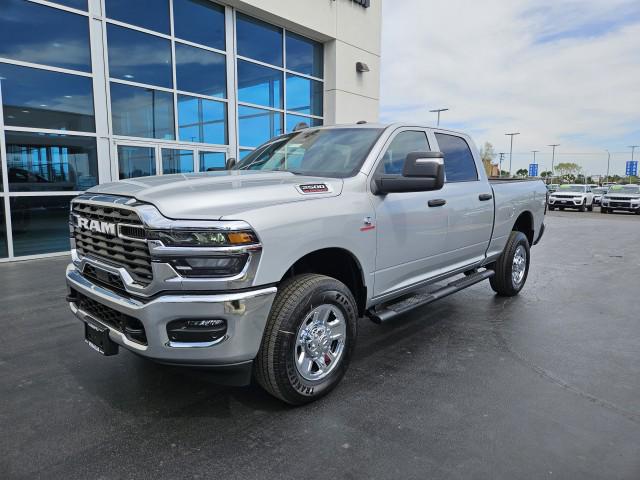 2026 Ram 2500 Tradesman Crew Cab 4x4 64 Box
