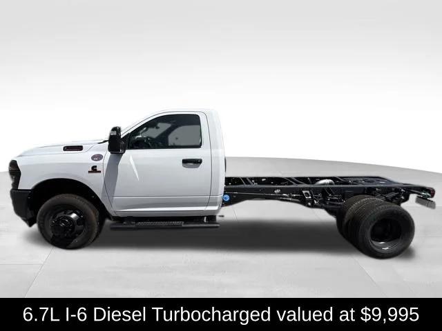 2026 RAM Ram 3500 Chassis Cab RAM 3500 TRADESMAN CHASSIS REGULAR CAB 4X4 84 CA 2026 RAM Ram 3500 Chassis Cab RAM 3500 TRADESMAN CHASSIS REGULAR CAB 4X4 84 CA