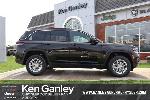 2026 Jeep Grand Cherokee GRAND CHEROKEE LAREDO X 4X4