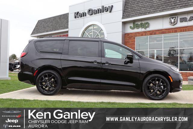 2026 Chrysler Pacifica PACIFICA LIMITED AWD