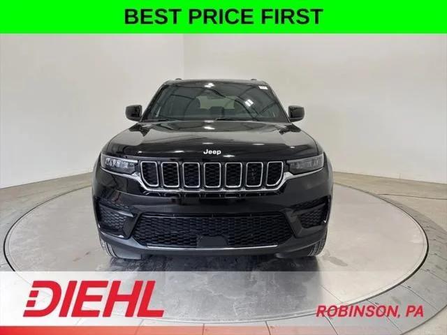 2026 Jeep Grand Cherokee GRAND CHEROKEE LAREDO 4X4