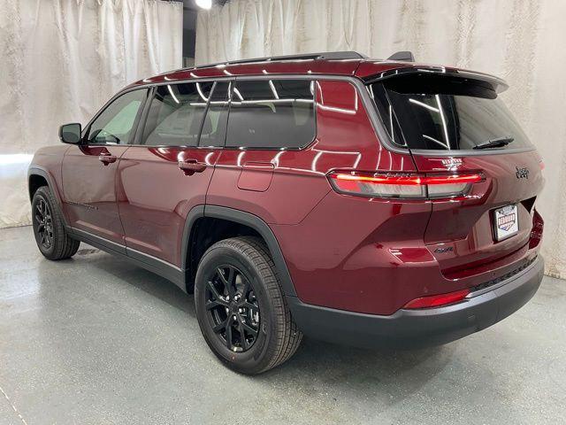 2026 Jeep Grand Cherokee Altitude 4x4
