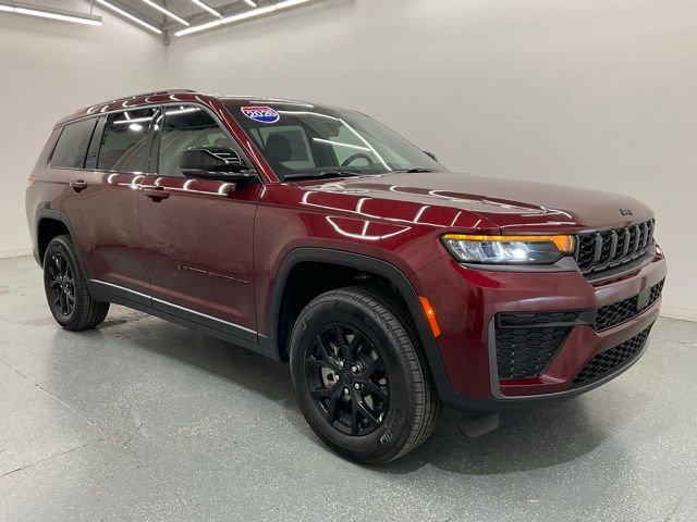 2026 Jeep Grand Cherokee Altitude 4x4