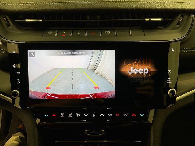2026 Jeep Grand Cherokee Altitude 4x4