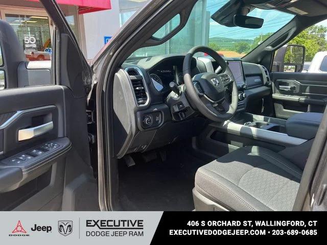 2026 Ram 2500 Big Horn Crew Cab 4x4 64 Box