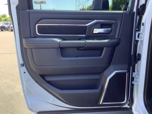 2026 Ram 2500 Laramie Crew Cab 4x4 8 Box