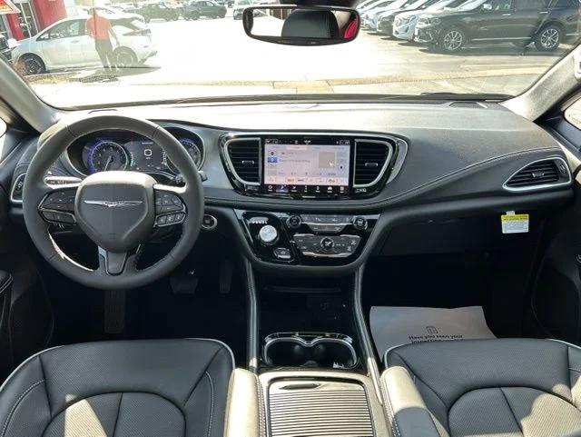 2026 Chrysler Pacifica Limited AWD