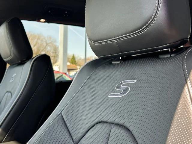 2026 Chrysler Pacifica Limited AWD