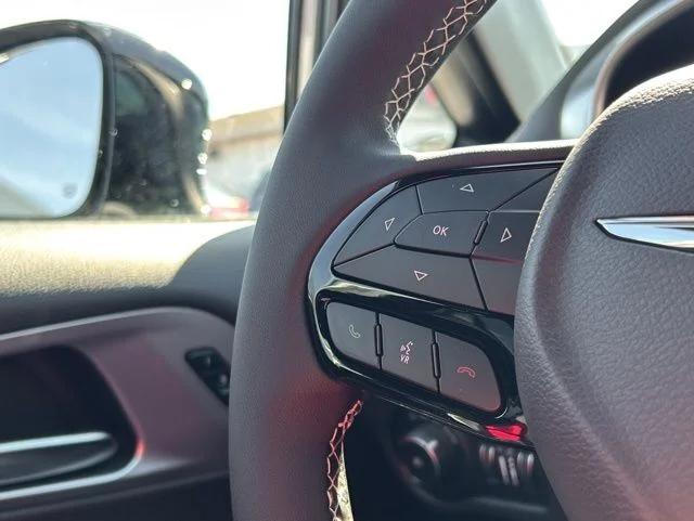 2026 Chrysler Pacifica Limited AWD
