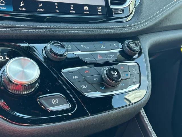 2026 Chrysler Pacifica Limited AWD