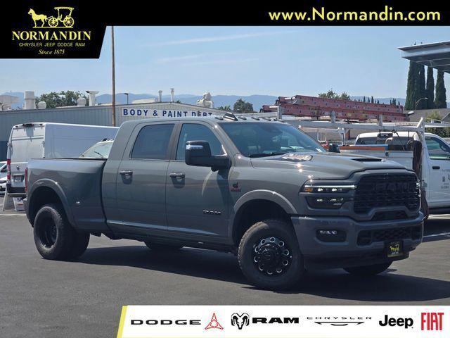 2026 RAM Ram 3500 RAM 3500 LIMITED MEGA CAB 4X4 64 BOX