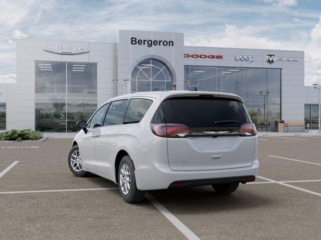 2026 Chrysler Voyager VOYAGER LX