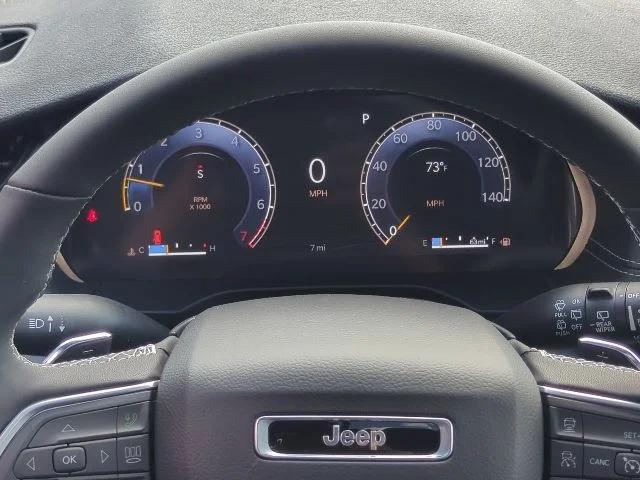 2026 Jeep Grand Cherokee Altitude 4x4