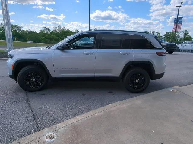 2026 Jeep Grand Cherokee Altitude 4x4