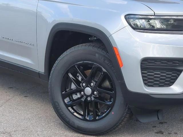 2026 Jeep Grand Cherokee GRAND CHEROKEE LAREDO X 4X4 2026 Jeep Grand Cherokee GRAND CHEROKEE LAREDO X 4X4