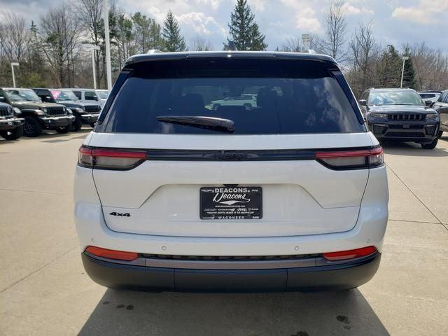 2026 Jeep Grand Cherokee Altitude 4x4