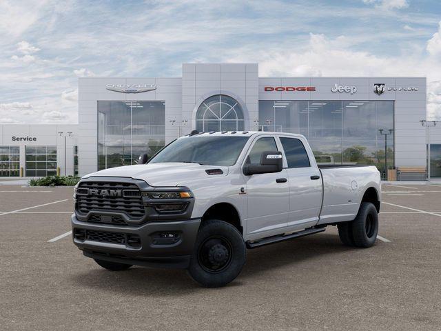 2026 RAM Ram 3500 RAM 3500 TRADESMAN CREW CAB 4X4 8 BOX