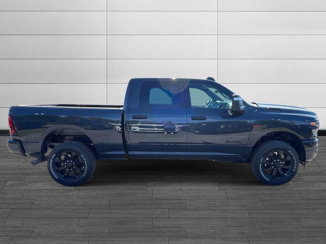 2026 RAM 3500 RAM 3500 BIG HORN CREW CAB 4X4 64 BOX
