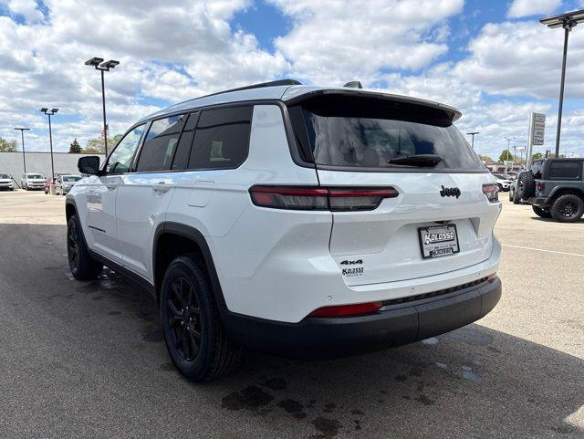 2026 Jeep Grand Cherokee Altitude 4x4
