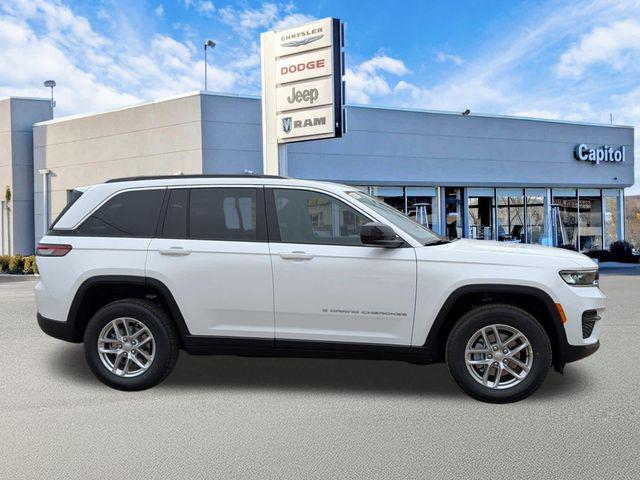 2026 Jeep Grand Cherokee GRAND CHEROKEE LAREDO 4X4