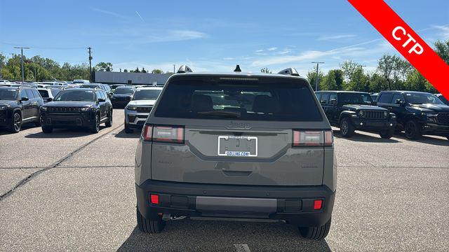 2026 Jeep Cherokee Laredo 4x4