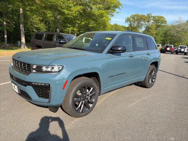 2026 Jeep Grand Cherokee GRAND CHEROKEE LIMITED RESERVE 4X4