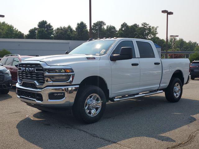 2026 RAM 2500 RAM 2500 TRADESMAN CREW CAB 4X4 64 BOX