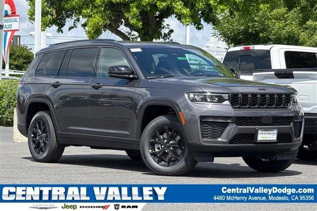 2026 Jeep Grand Cherokee GRAND CHEROKEE L LAREDO ALTITUDE 4X4