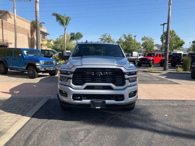 2026 RAM 3500 RAM 3500 BIG HORN CREW CAB 4X4 8 BOX