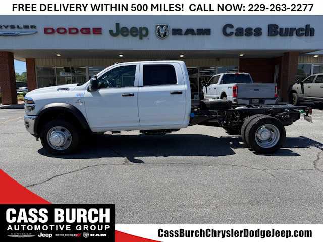 2026 RAM Ram 5500 Chassis Cab RAM 5500 TRADESMAN CHASSIS CREW CAB 4X4 60 CA