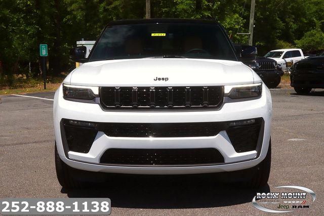 2026 Jeep Grand Cherokee Summit 4x4