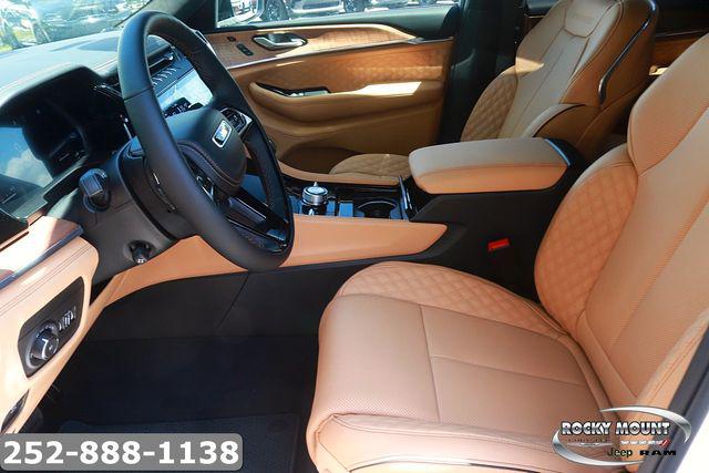 2026 Jeep Grand Cherokee Summit 4x4