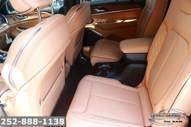 2026 Jeep Grand Cherokee Summit 4x4