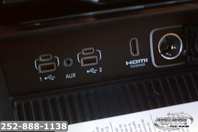 2026 Jeep Grand Cherokee Summit 4x4