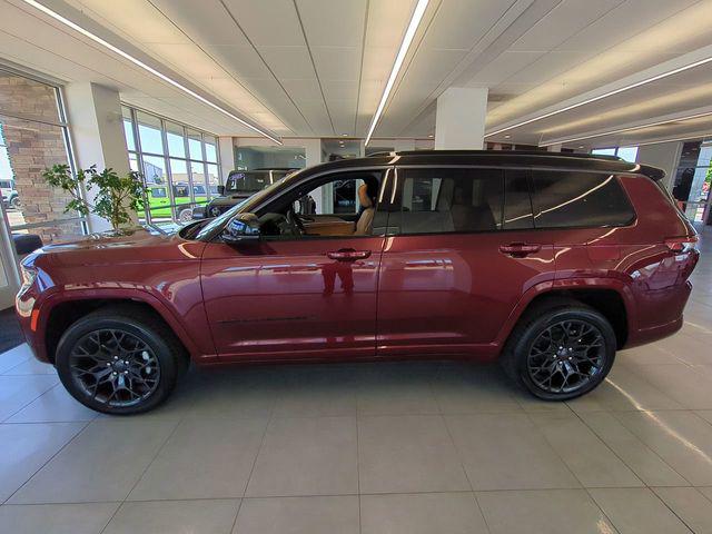 2026 Jeep Grand Cherokee Summit 4x4