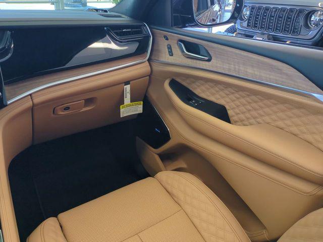 2026 Jeep Grand Cherokee Summit 4x4