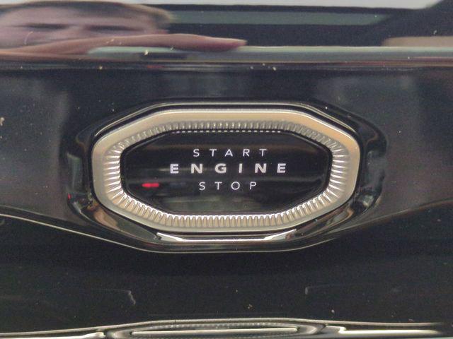 2026 Jeep Grand Cherokee Summit 4x4