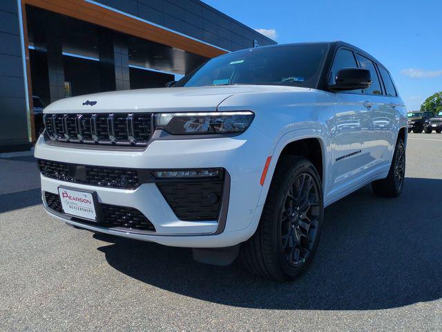 2026 Jeep Grand Cherokee Summit 4x4
