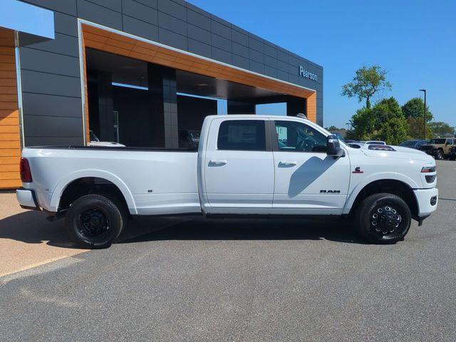 2026 Ram 3500 Limited Crew Cab 4x4 8' Box