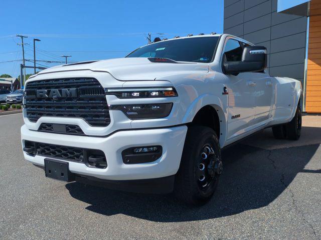 2026 Ram 3500 Limited Crew Cab 4x4 8' Box