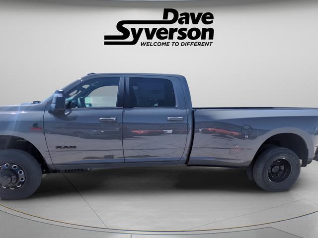 2026 RAM Ram 3500 RAM 3500 LARAMIE CREW CAB 4X4 8 BOX